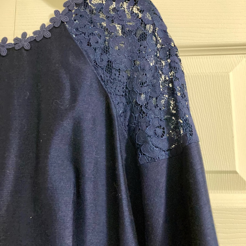 Draper James Navy Lace Inset Flutter Sleeve Dress - image 8